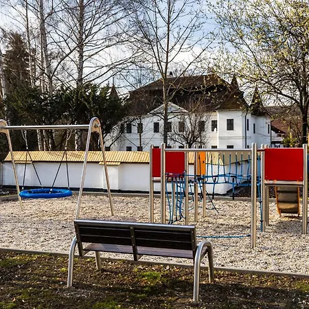 Besen 201 & 208 * Bešeňová